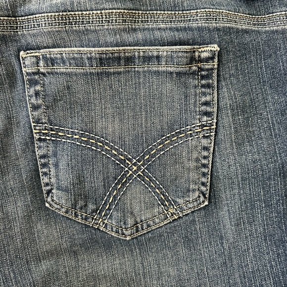 Tommy Hilfiger Jeans - Picture 4 of 4